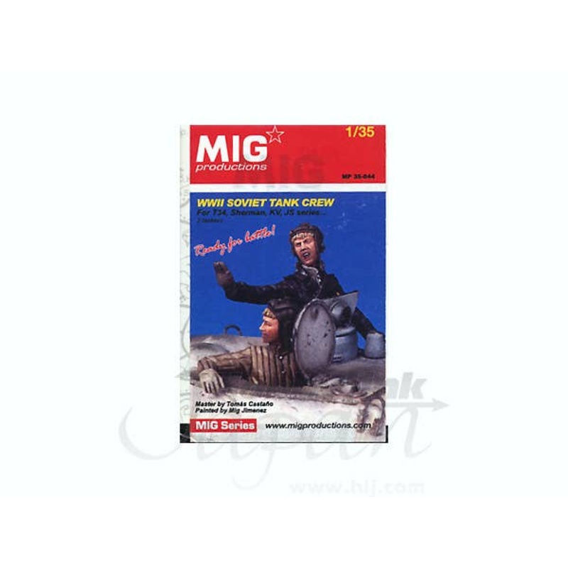 1/35 WWII Soviet Winter Tank Crew for T34, Sherman, KV, JS Series (2 Figures)