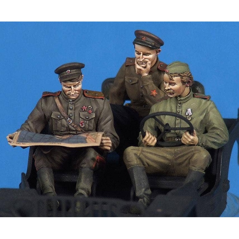 1/35 Soviet Jeep Crew