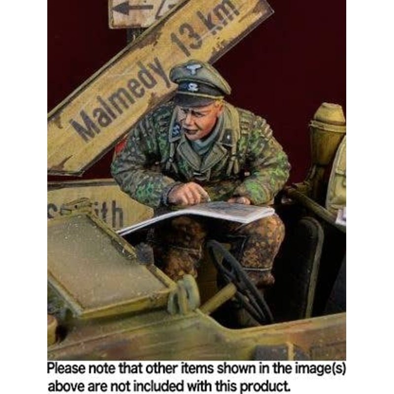 1/35 Waffen SS NCO Schwimmwagen Crewman, Ardennes 1944