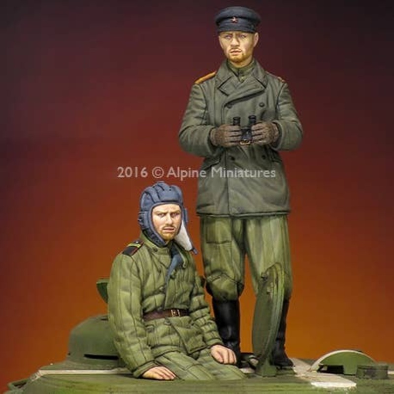 1/35 WWII Russian Tank Crew (Winter Coat:Terogureika) (2 figures Set)