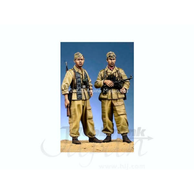 1/35 DAK Ramcke Brigade Set (2 figures & 4 heads)
