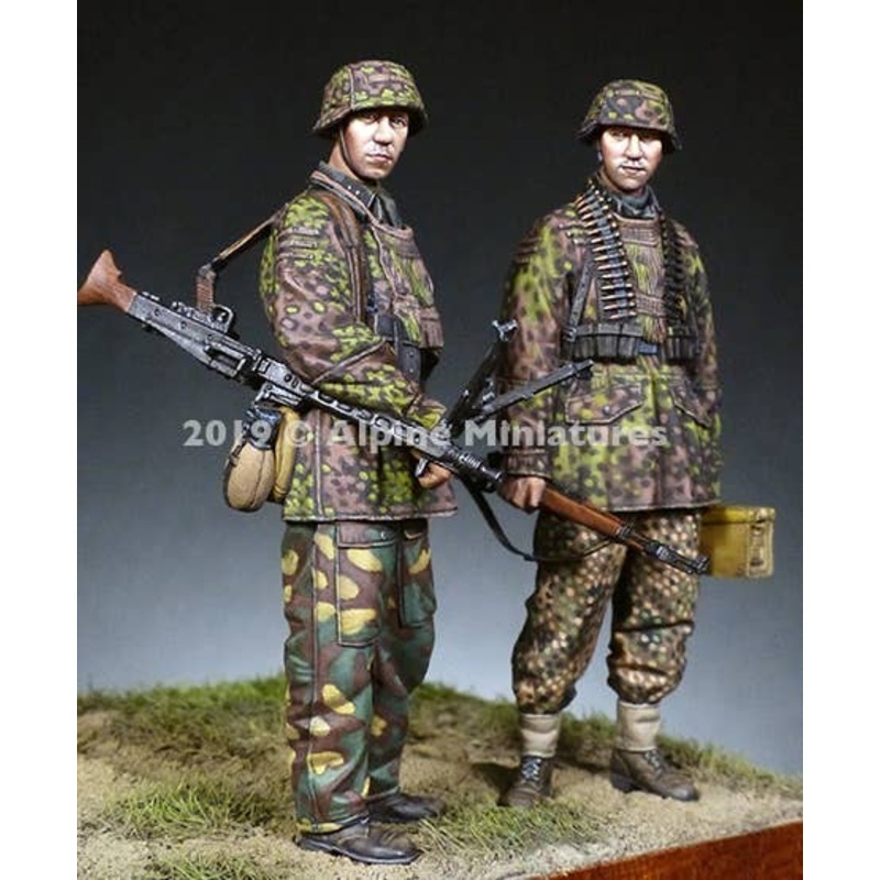 1/35 MG Team 12 SS HJ Set (2 Figures)
