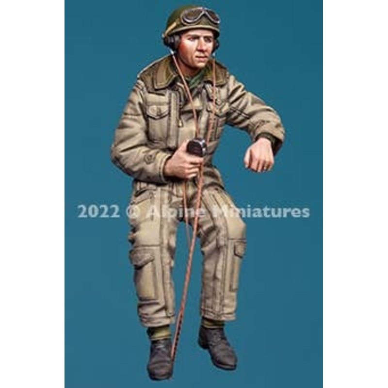 1/35 WW.II British Army Tank Commander # 1 Tank Commander with a Microphone