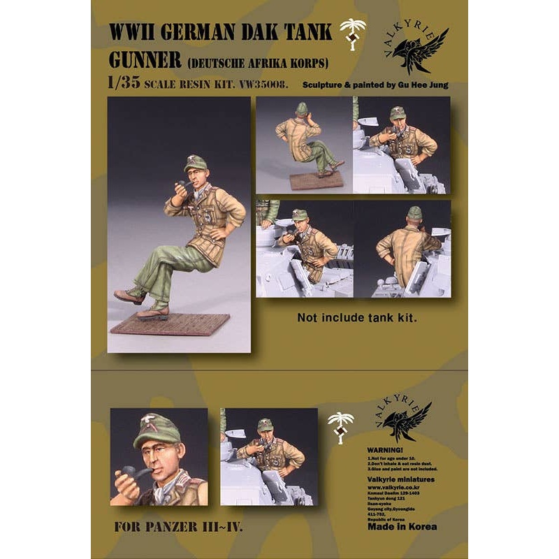 1/35 WWII German Army/Afrika Korps Tank Crew Panzerkampfwagen III, IV Gunner