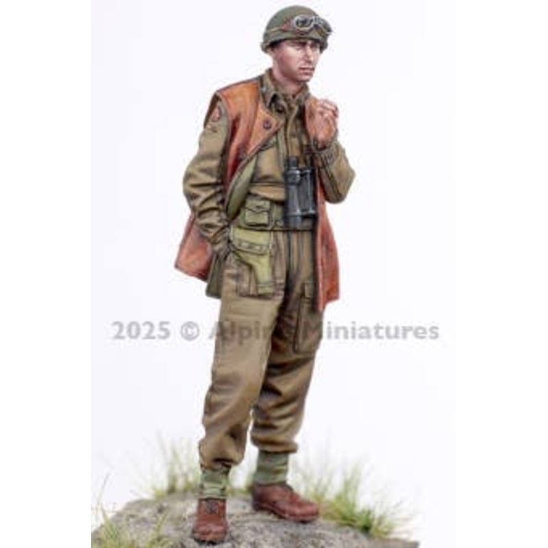 1/35 British CW Tank Officer