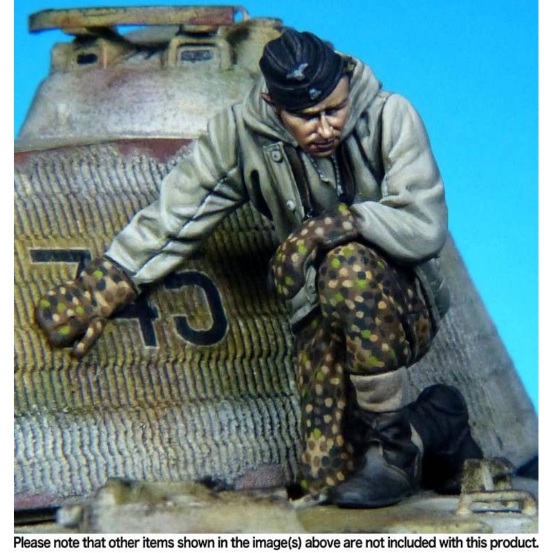 1/35 German Panther Commander WWII