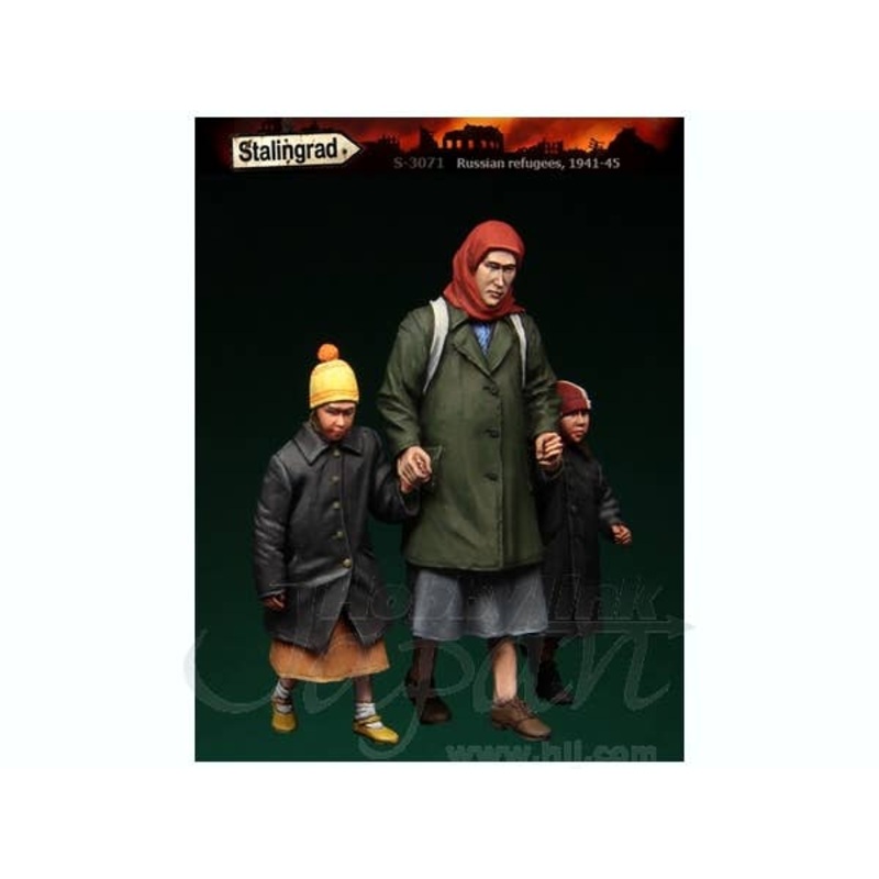 1/35 Russian Refugees 1941-45 3 Figures