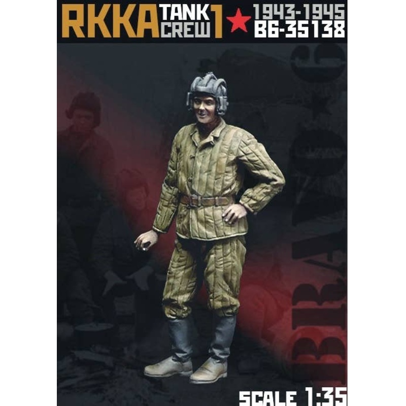 1/35 Soviet Red Army RKKA Tank Soldier 1 Standing and Smoking Tank Soldier 1943-45