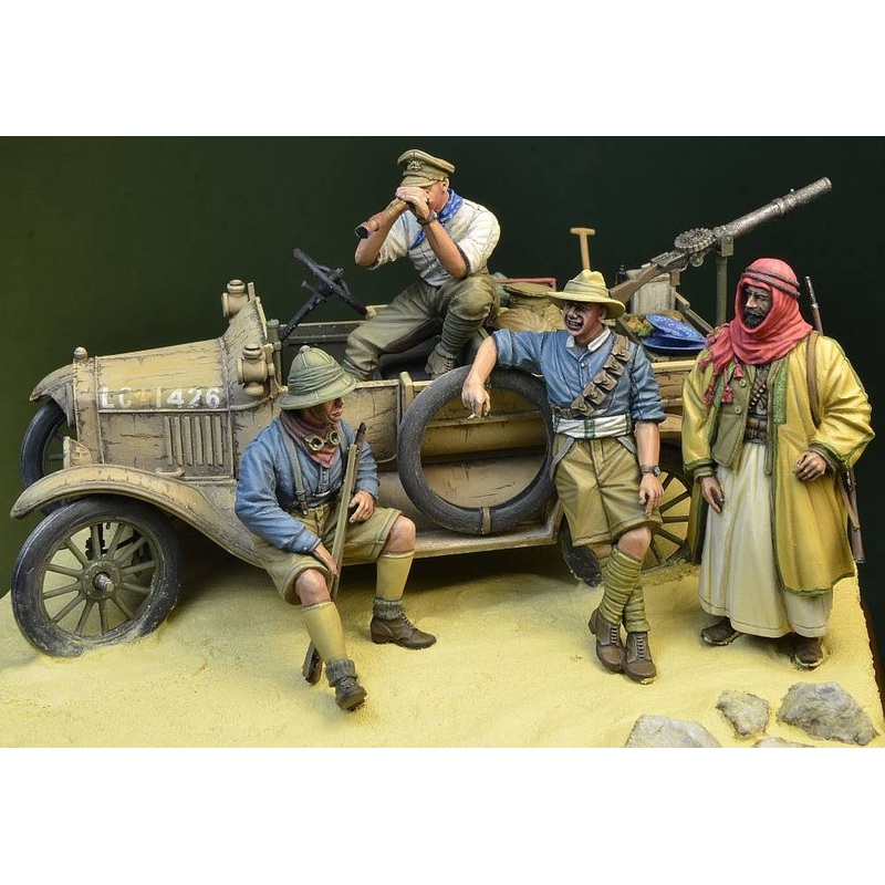1/35 WWI Desert Patrol LCP Ford T Crew w/Accessories