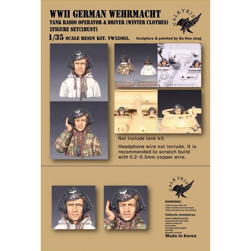 1/35 WWII German Army Wehrmacht Tanker Bust Set Panzerkampfwagen IV Radioman/Driver Winter Equipment (2 Busts Included)
