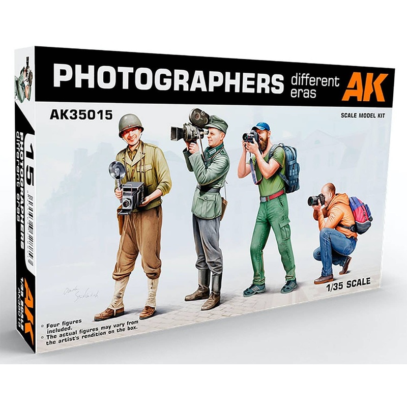 1/35 Battlefield Photographer Figure Set