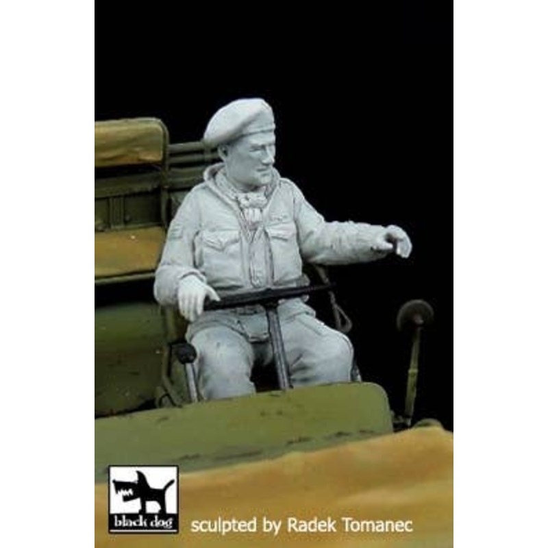 1/35 British Paratrooper Driver