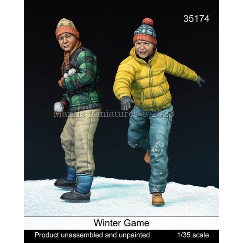 1/35 Current Use Child Throwing Snowballs (2 pieces)