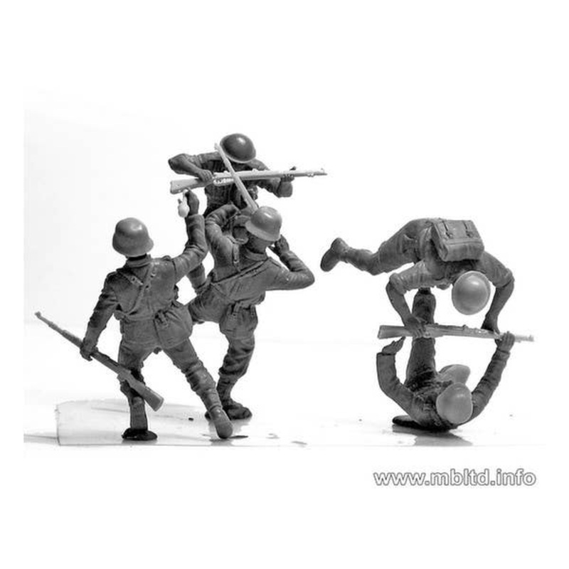 1/35 Hand To Hand Fight British Vs German Infantry 1941-42 Northern Africa