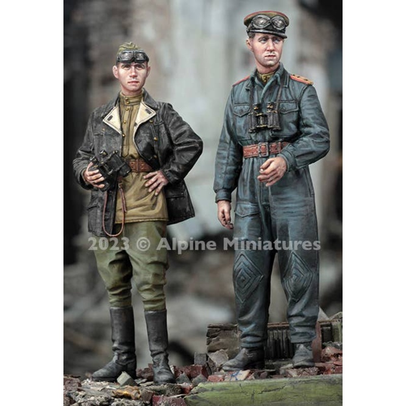 1/35 WWII Russian Soviet Tank Crew Officer Set (Set of 2)