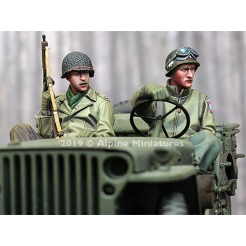 1/35 WWII US Jeep Crew Set (2 Figures)