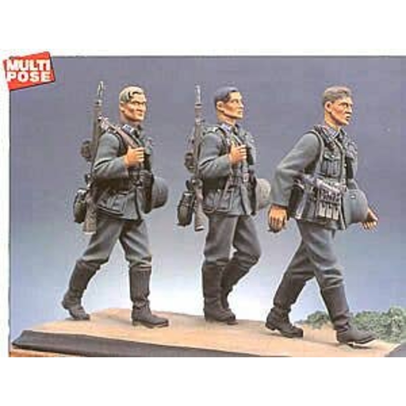 1/32 German Infantry Walking Set 1