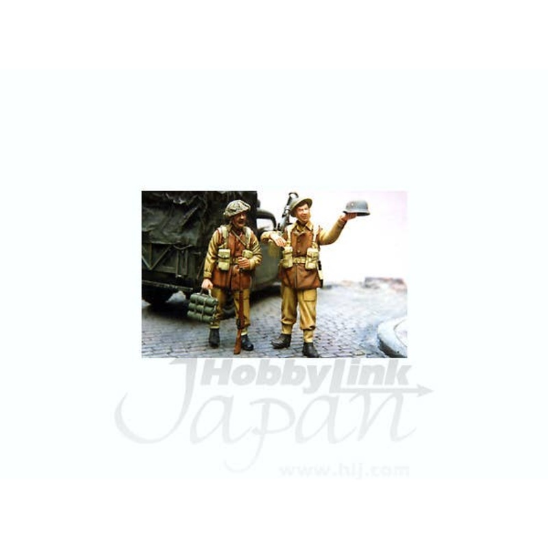 1/35 British Army PIAT Team WWII Two Figure Set