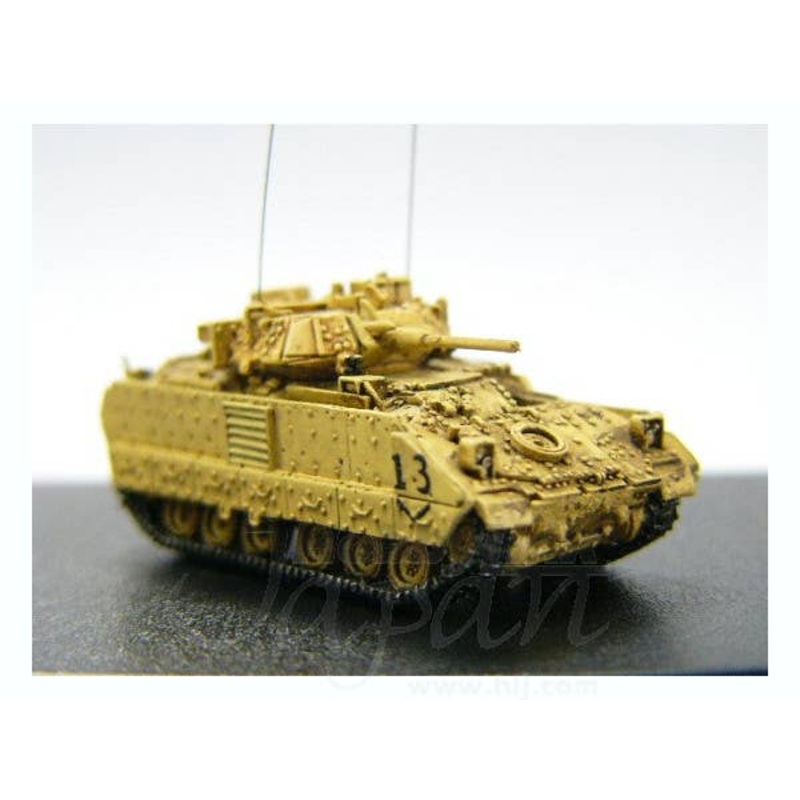1/144 US M2A2 ODS Bradley Khaki