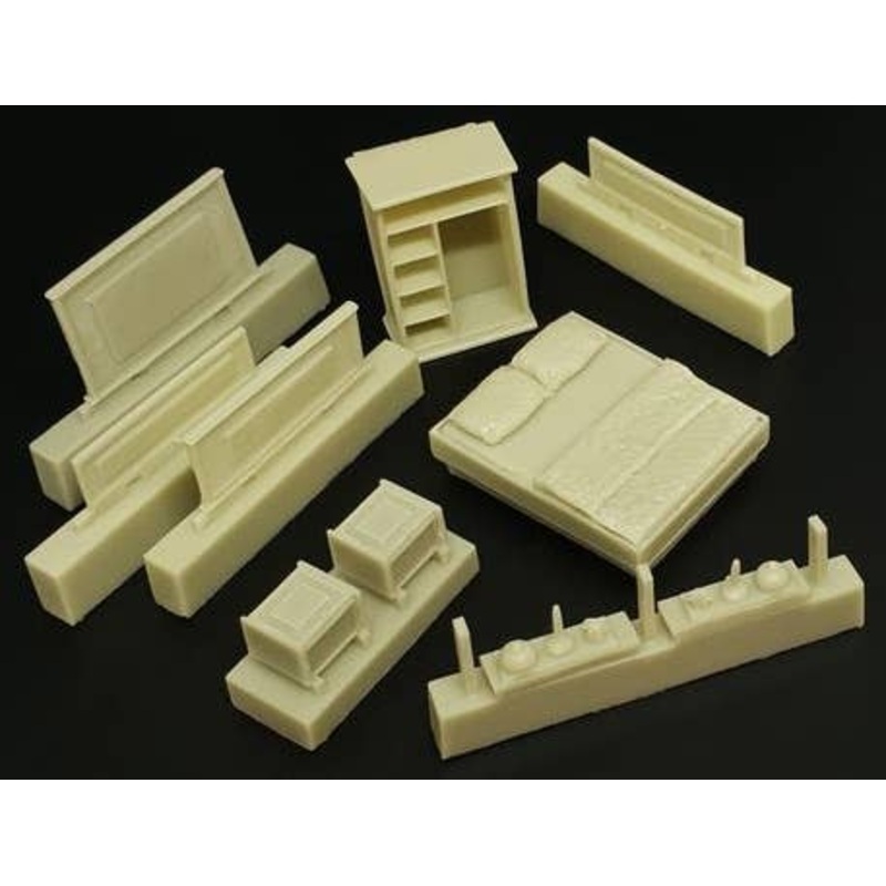 1/72 Bedding And Furniture Set (Made Of Resin)