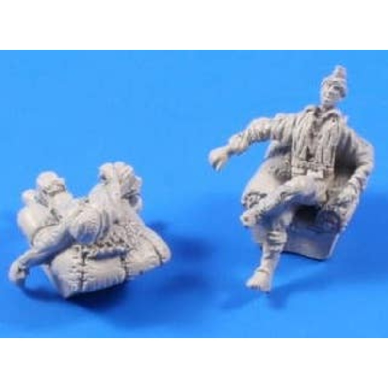 1/72 WWII German Pilots at Rest