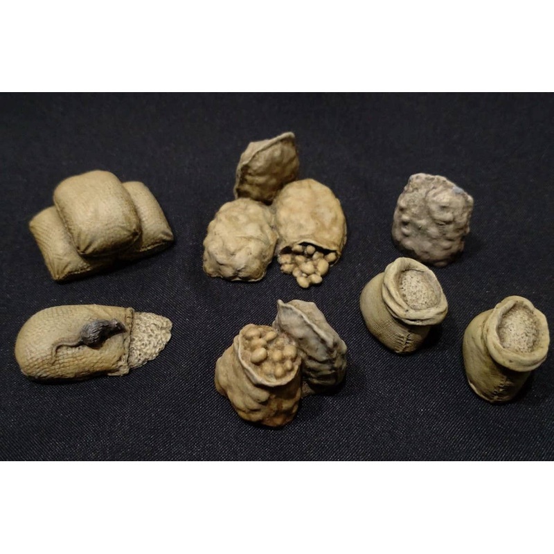 1/35 Provisions and Supplies Set (A)