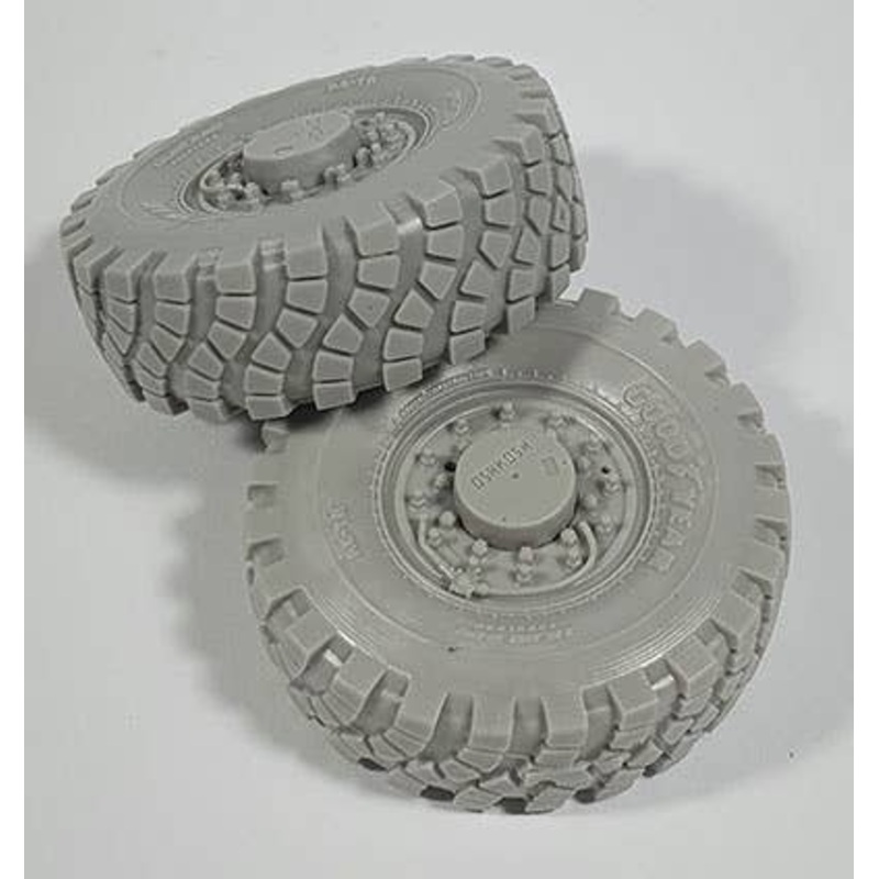 1/35 America MTVR M24 Military Truck Tire Wheel (Goodyear)