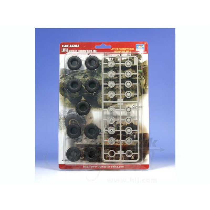 1/35 LAV-II Series 8x8 Tires (325/85 R16 XML) 9 pcs