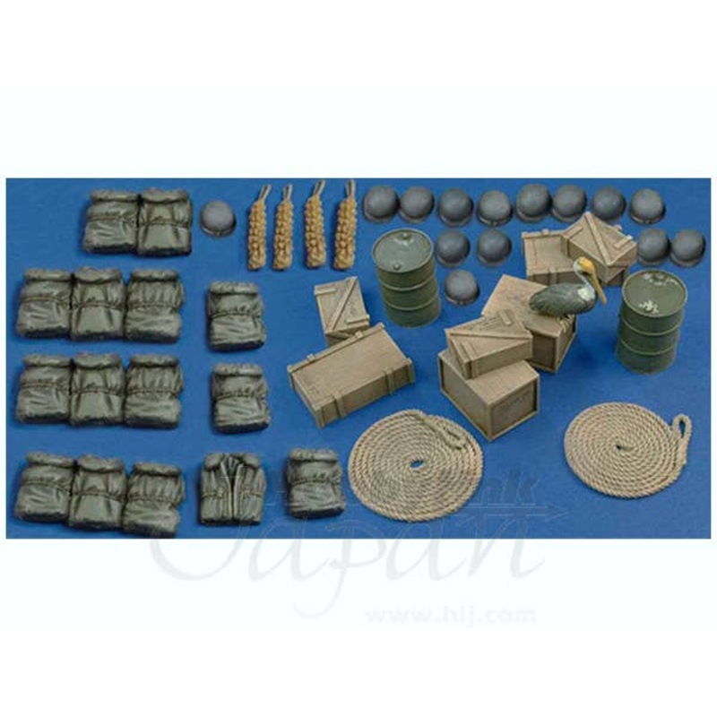 1/35 Elco 80' & harbor accessories (WWII)