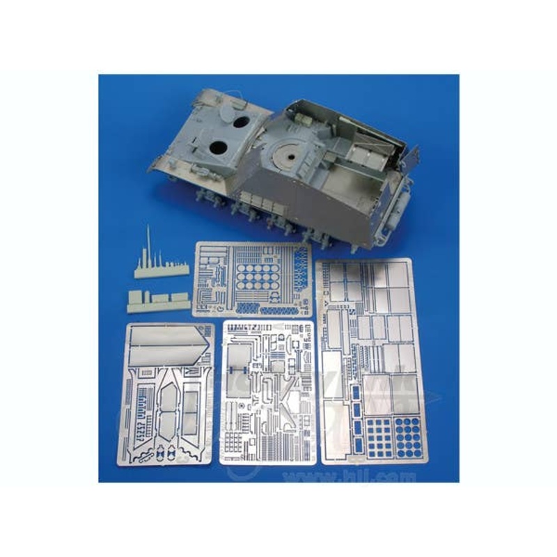 1/35 Sd.Kfz.165 Hummel Part 1 (Dragon)