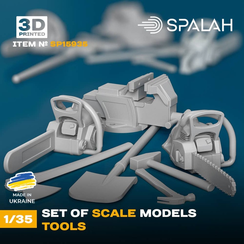 1/35 Set of scale models Tools: a shovel, a vice, a chainsaw with and without a cover, a hammer, a sledgehammer and an ax, (7 pcs)