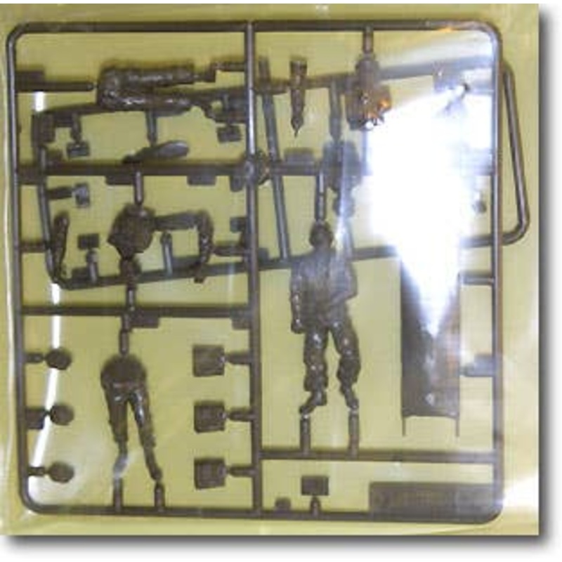 1/35 British Field Medical Crew Set