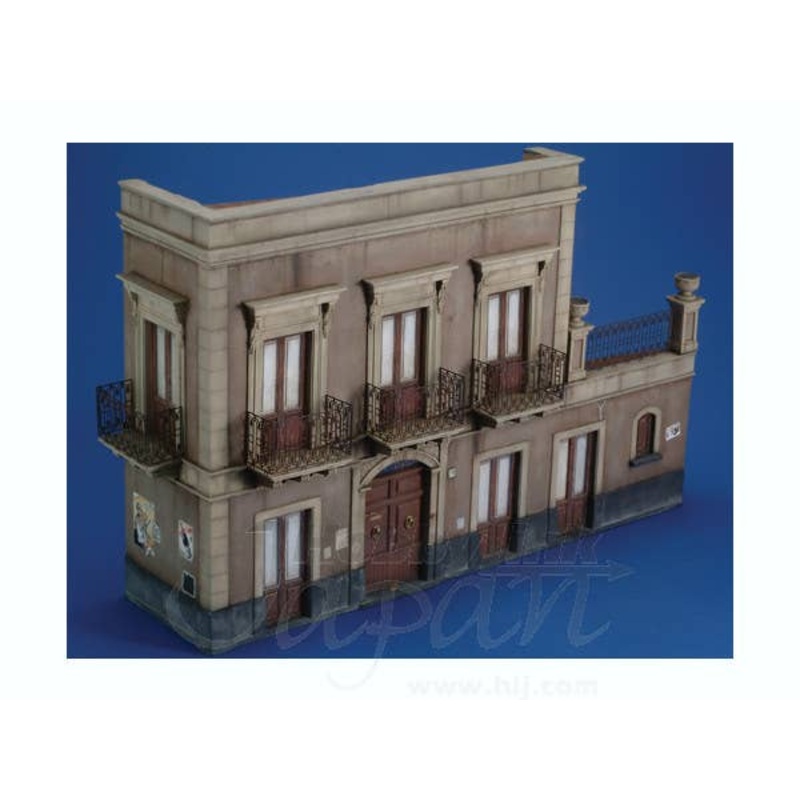 1/35 Italian Building