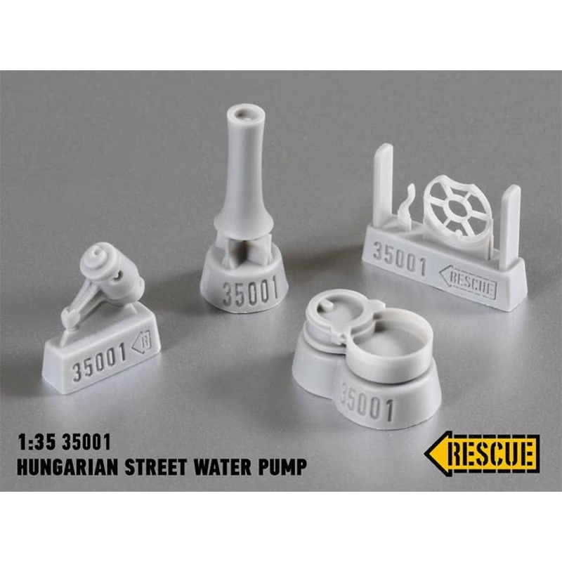 1/35 Hungarian Street Water Pump