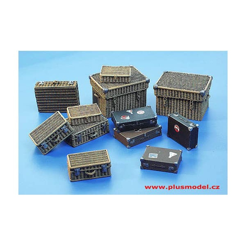 1/35 Suitcase Set (12pcs.)