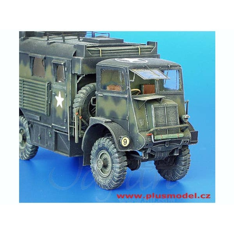 1/35 Driver's Cabin for the Bedford QL for Italeri