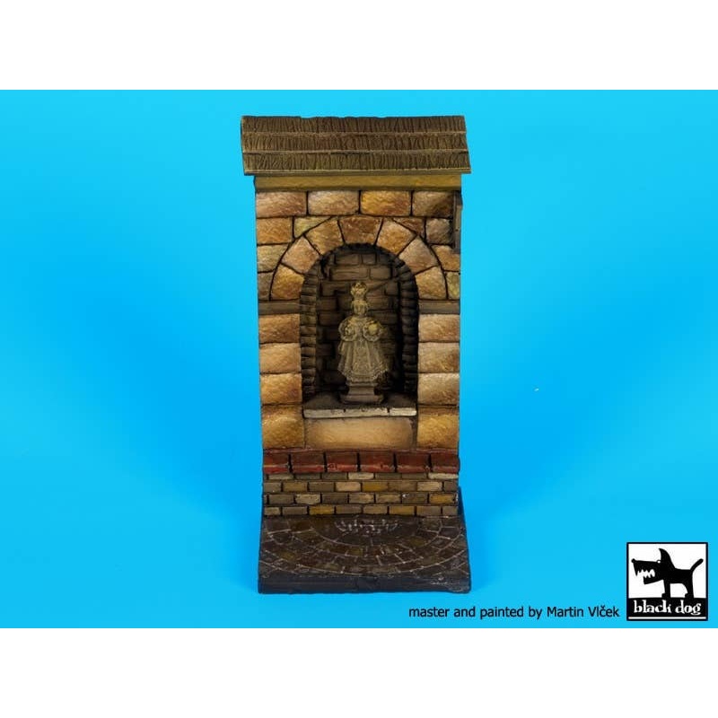 1/35 Niche with Saint Base
