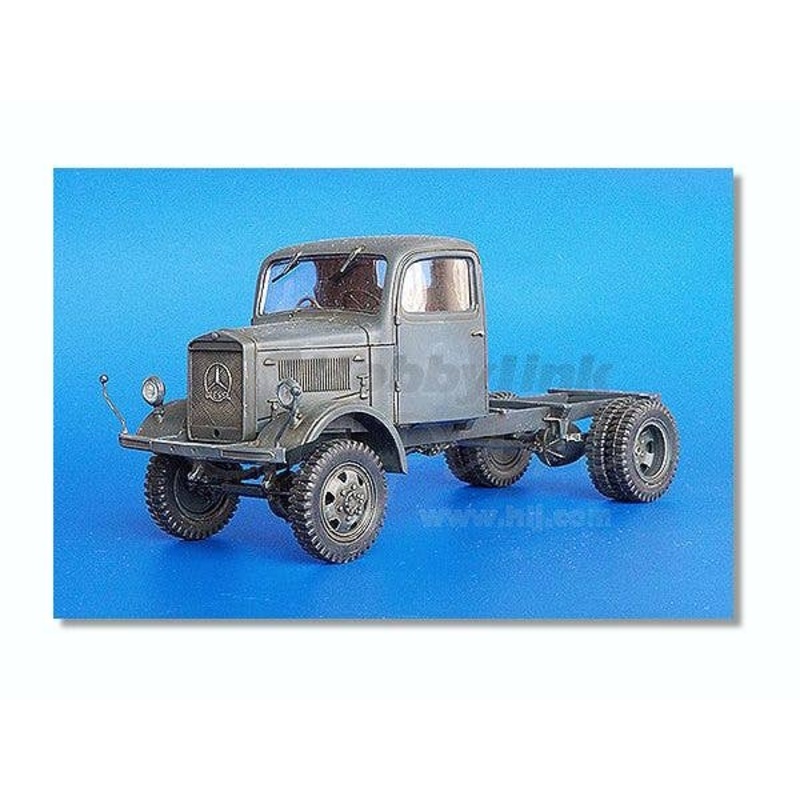 1/35 Mercedes Benz L3000 4x4 Chassis