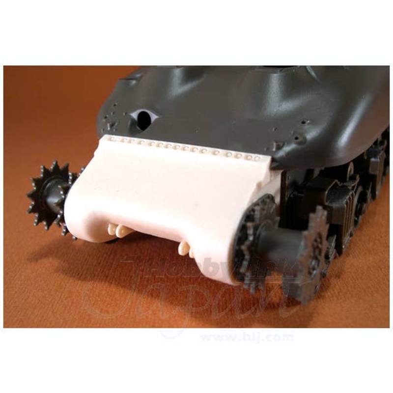 1/35 Late Sharp Nose Transmission Cover for Tasca Shermans