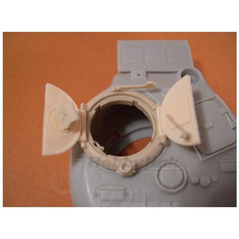 1/35 Late Split Hatch Sherman Cupola