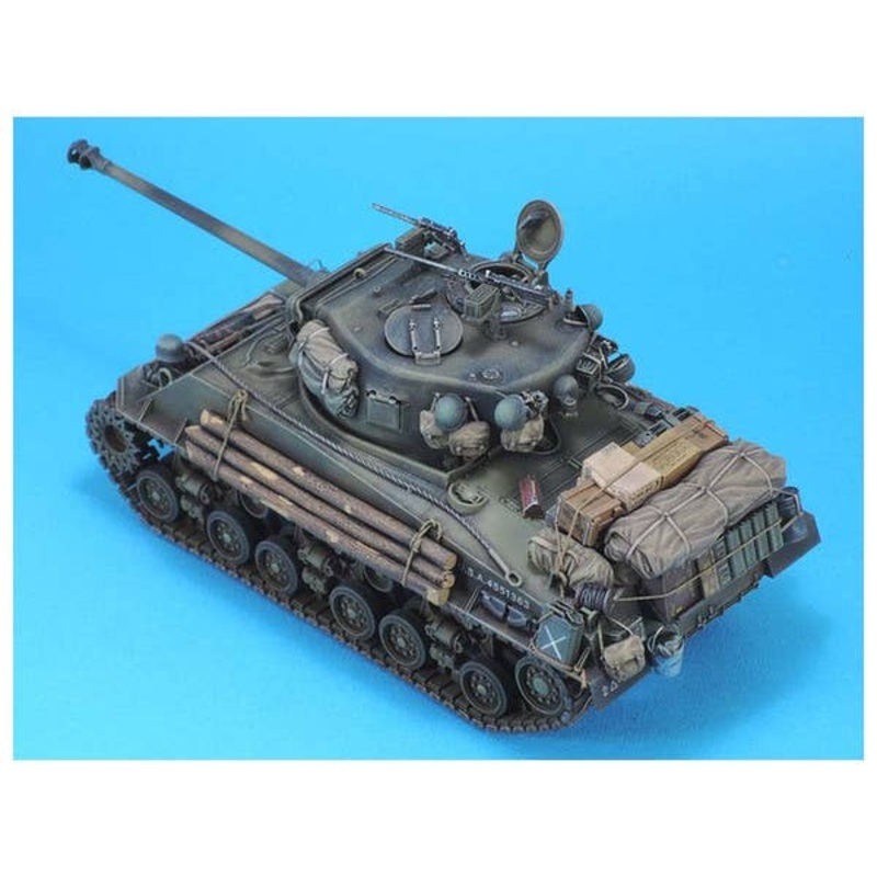 1/35 US M4A3E8 1945 Update Set