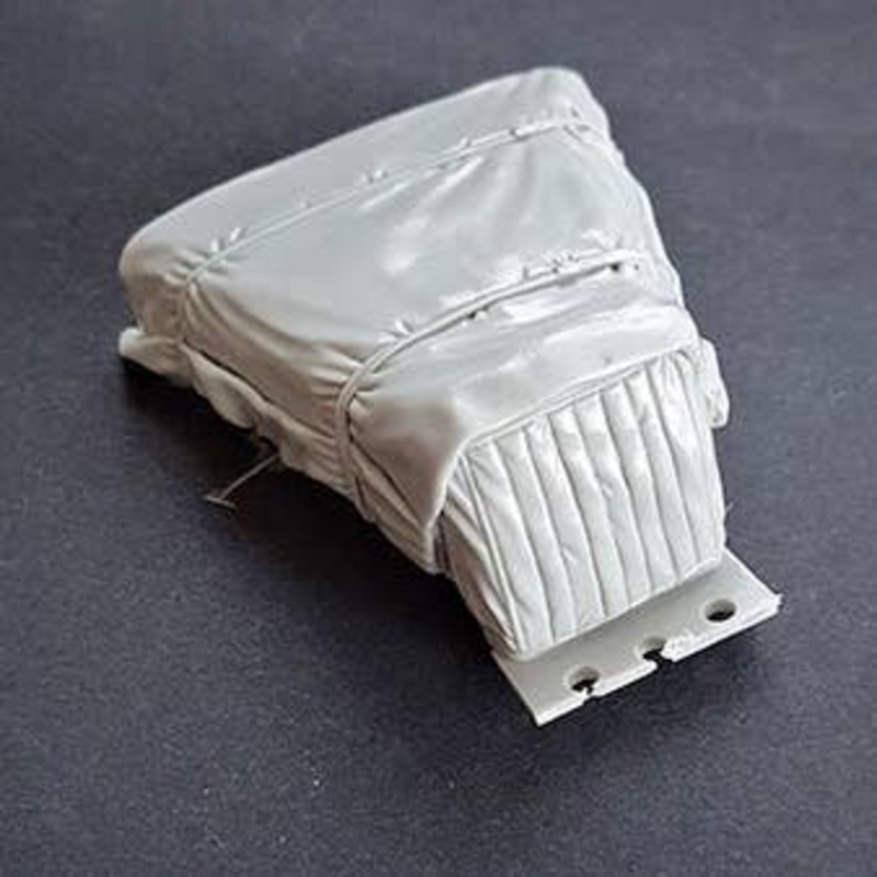 1/35 Cold Weather Bonnet Cover for Germany Sd.kfz.10