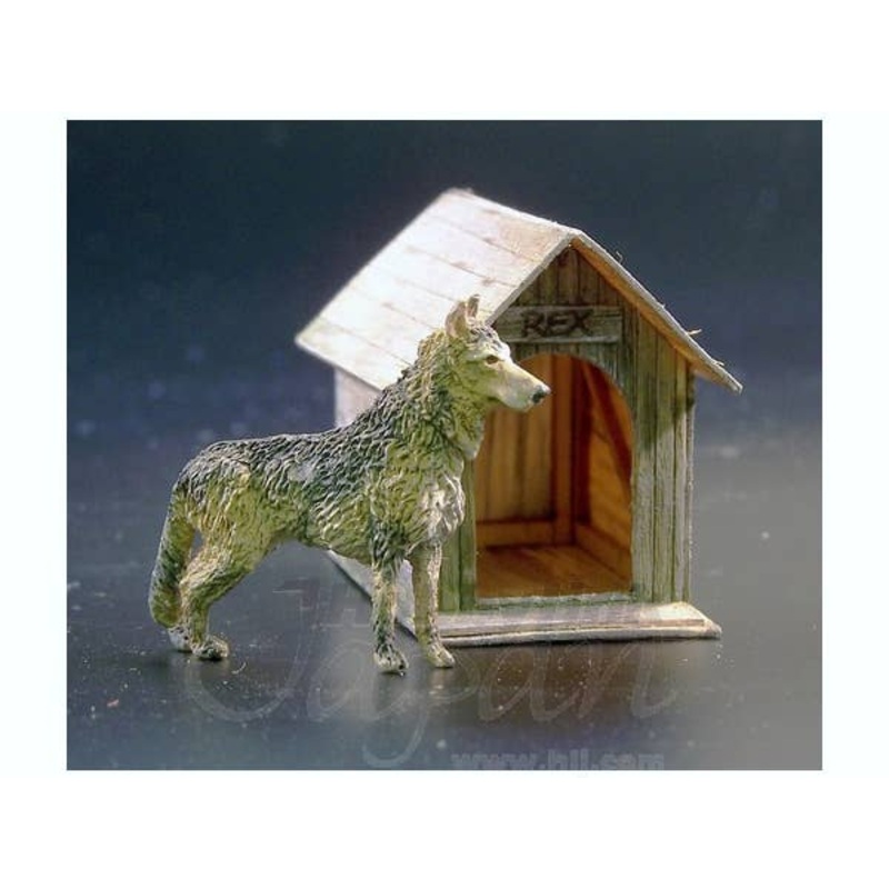 1/35 Dog house