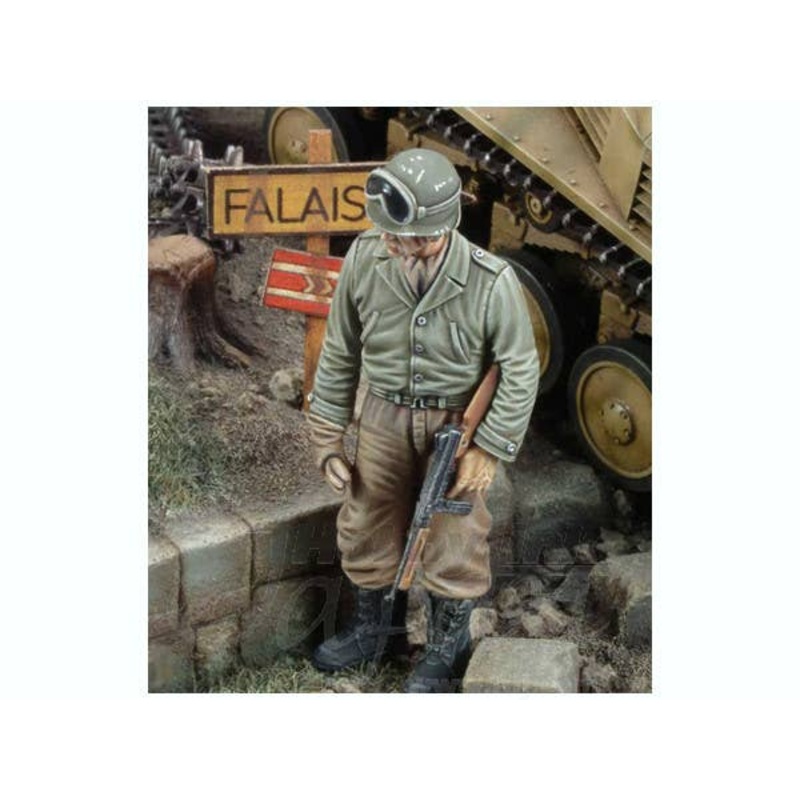 1/35 US Soldier with Thompson submachine gun WWII