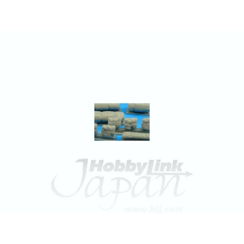 1/35 Bedrolls & Satchels (18pcs)