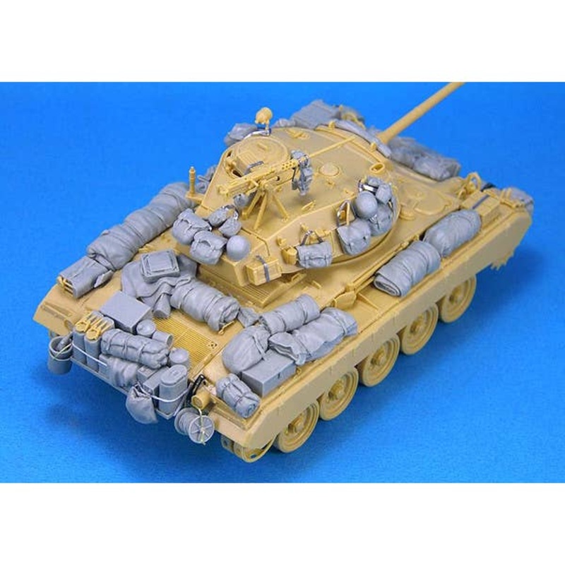 1/35 M24 Chaffee Stowage Set