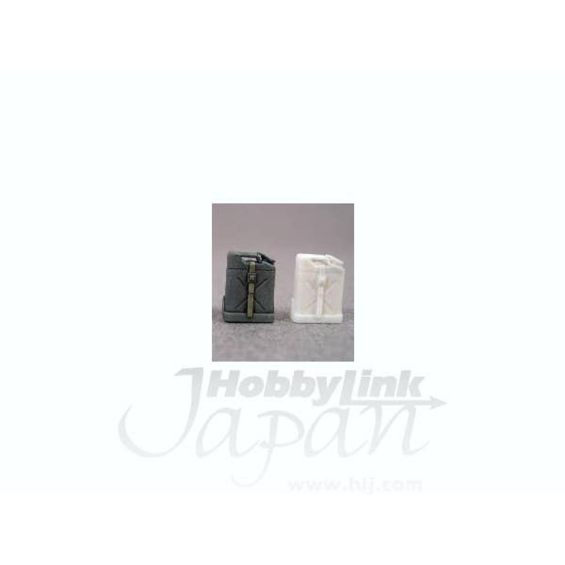 1/35 US Water Cans (12)