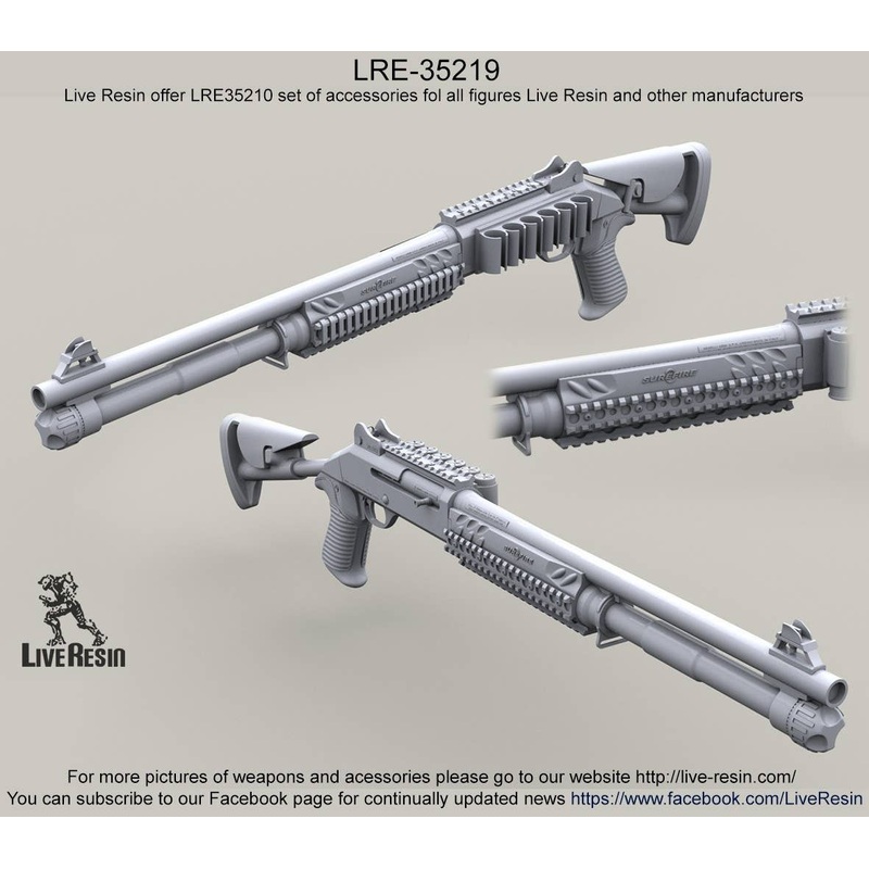 1/35 M1014 Benelli M4 Super 90 Tactical Shotgun w/Surefire Picatinny Foregrip