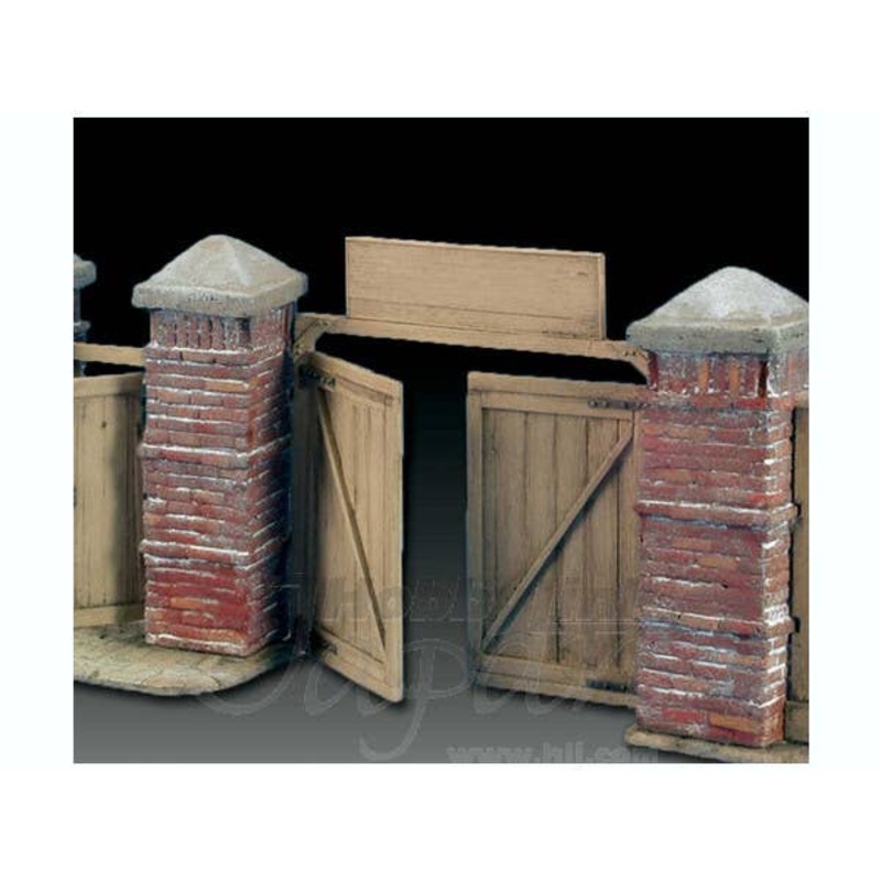 1/35 East European Wall Section
