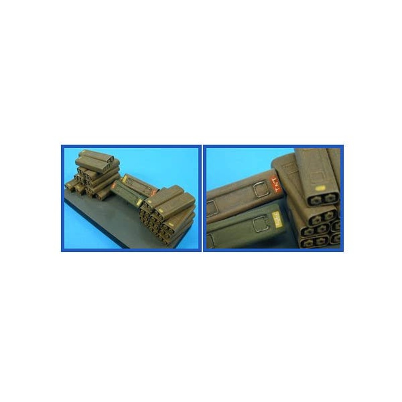 1/35 17 Pdr. Steel Ammunition Boxes Types C288 & C317 (12pcs)